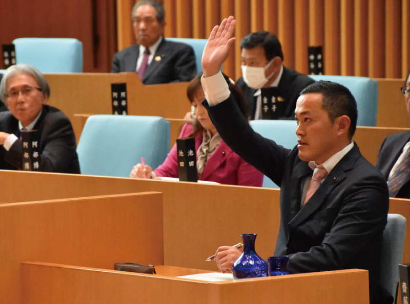 県議会議場 一般質問の様子1